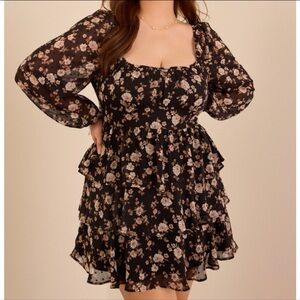 Arula Floral Mini Dress size B / 2x